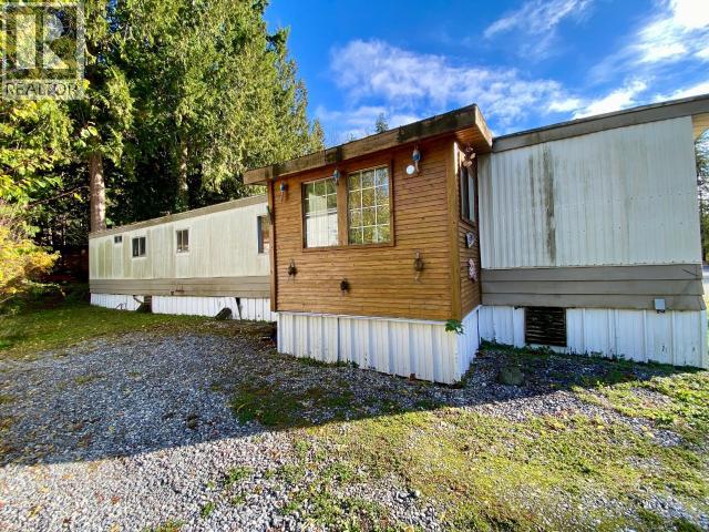 19-8425 HIGHWAY 101, Powell River