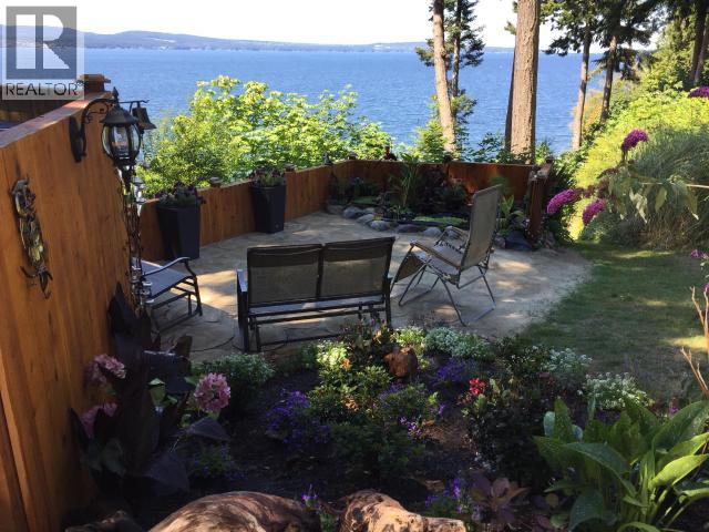 19-8425 HIGHWAY 101, Powell River