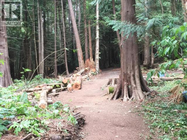 19-8425 HIGHWAY 101, Powell River