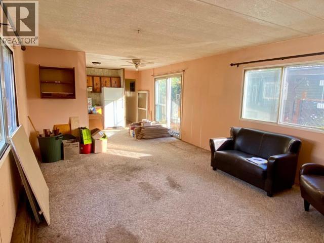 19-8425 HIGHWAY 101, Powell River