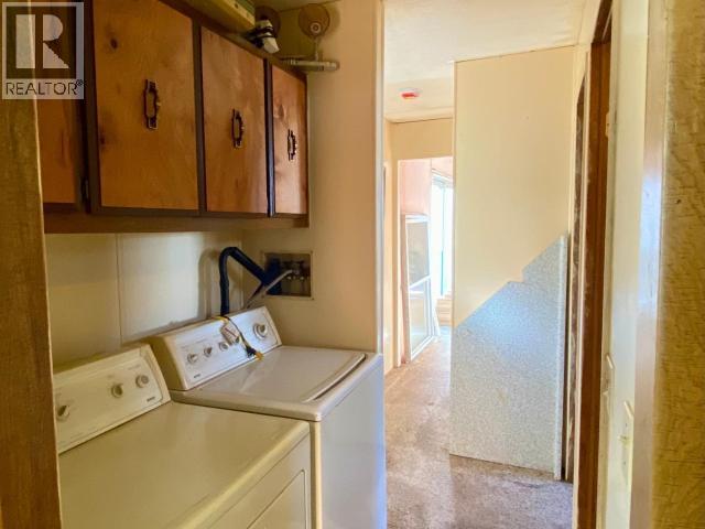 19-8425 HIGHWAY 101, Powell River