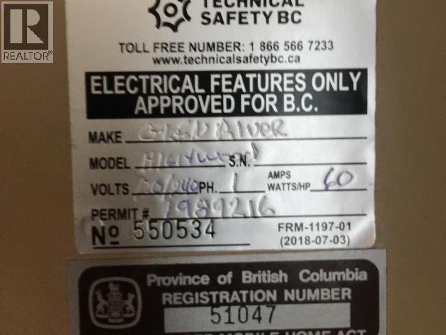 19-8425 HIGHWAY 101, Powell River