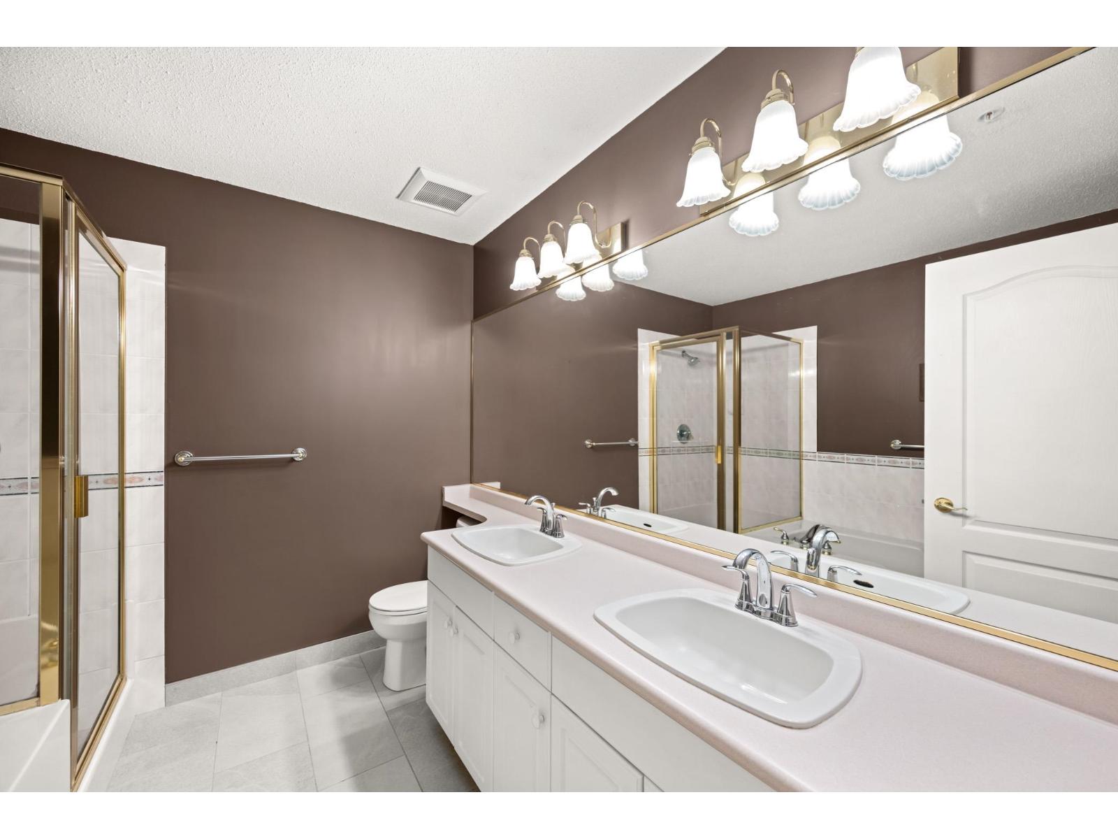 41 21579 88B AVENUE, Langley