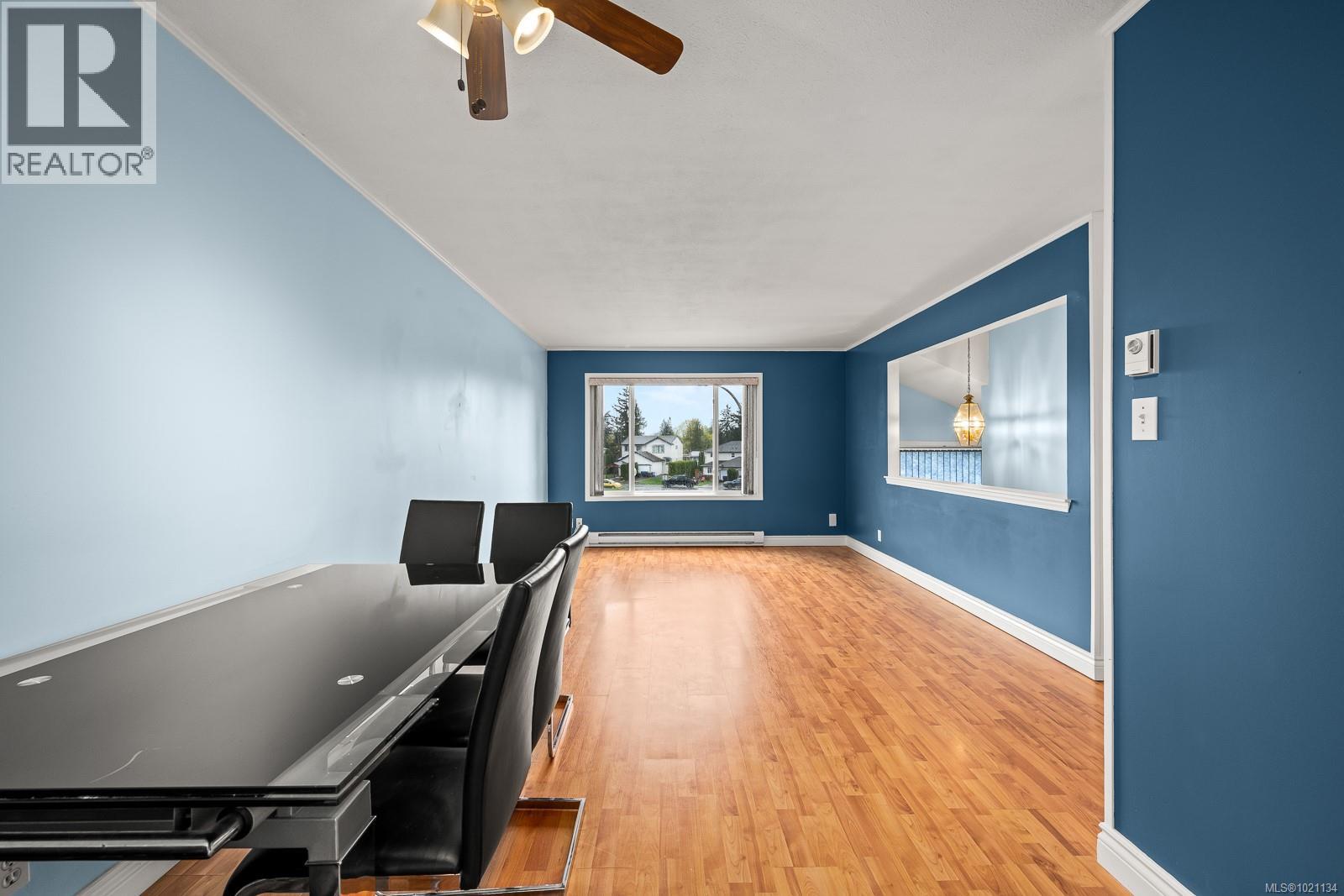 B 2775 Myra Pl, Courtenay