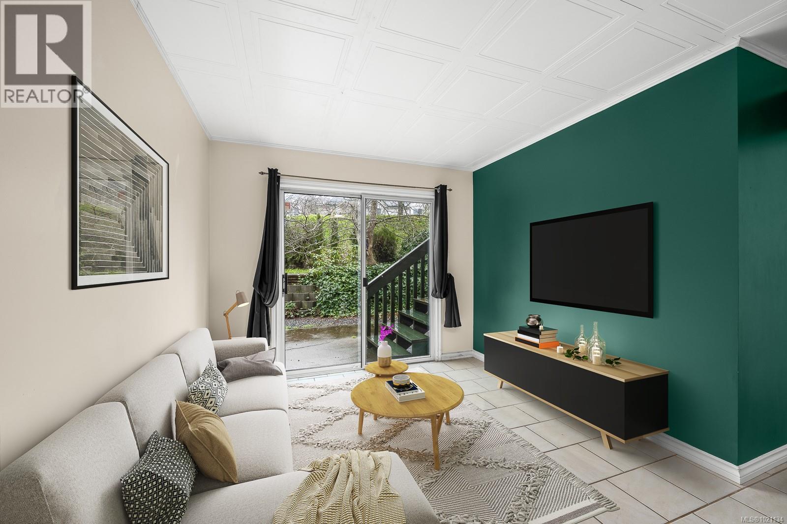 B 2775 Myra Pl, Courtenay