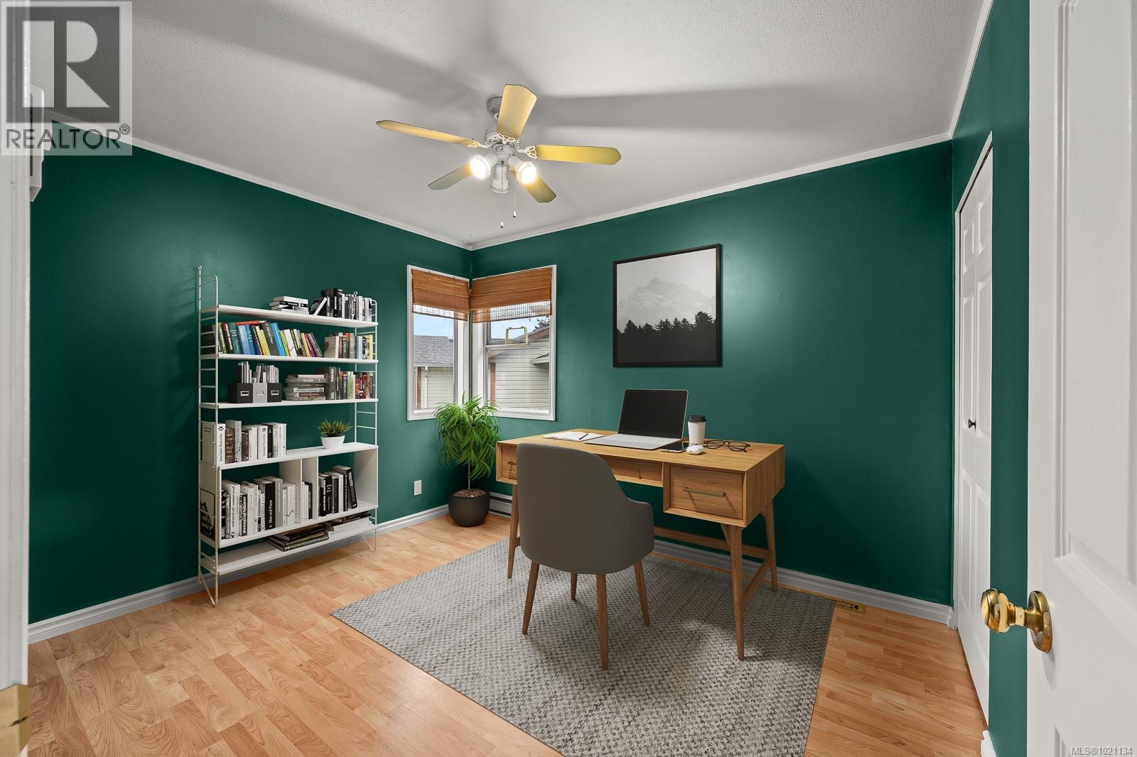 B 2775 Myra Pl, Courtenay