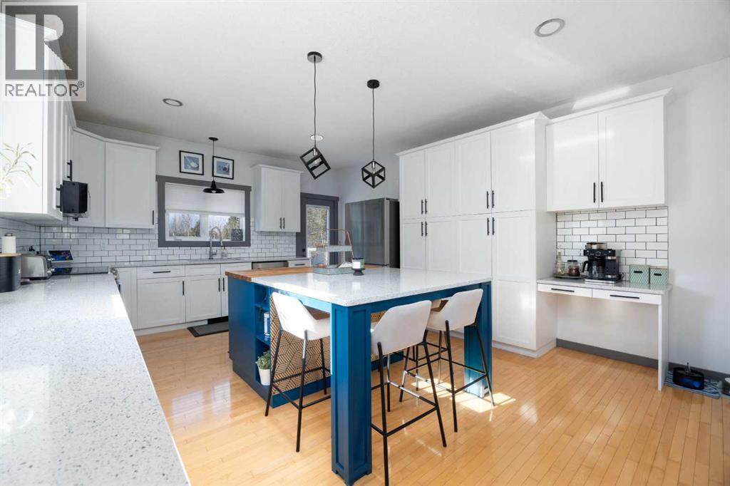 275 Woodward Lane, Fort McMurray