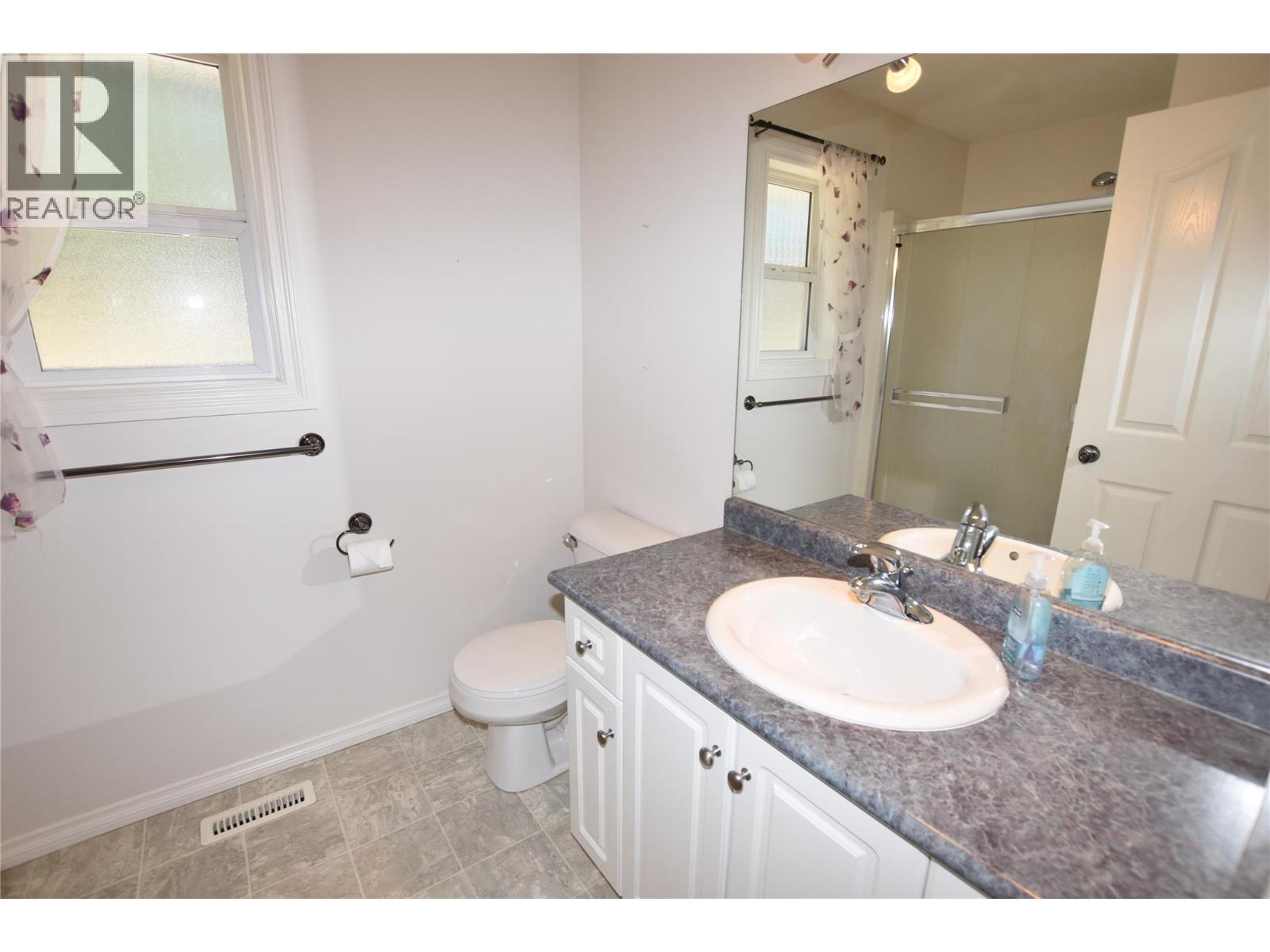  312 Grouse Avenue, Vernon