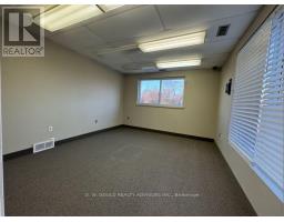 330 Sidney Street, Belleville, ON K8P1P5 Photo 9