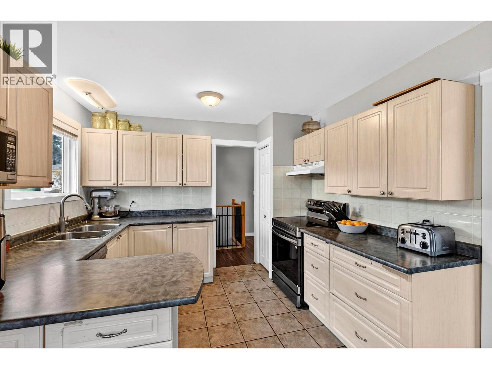  3442 Old Okanagan Highway, West Kelowna