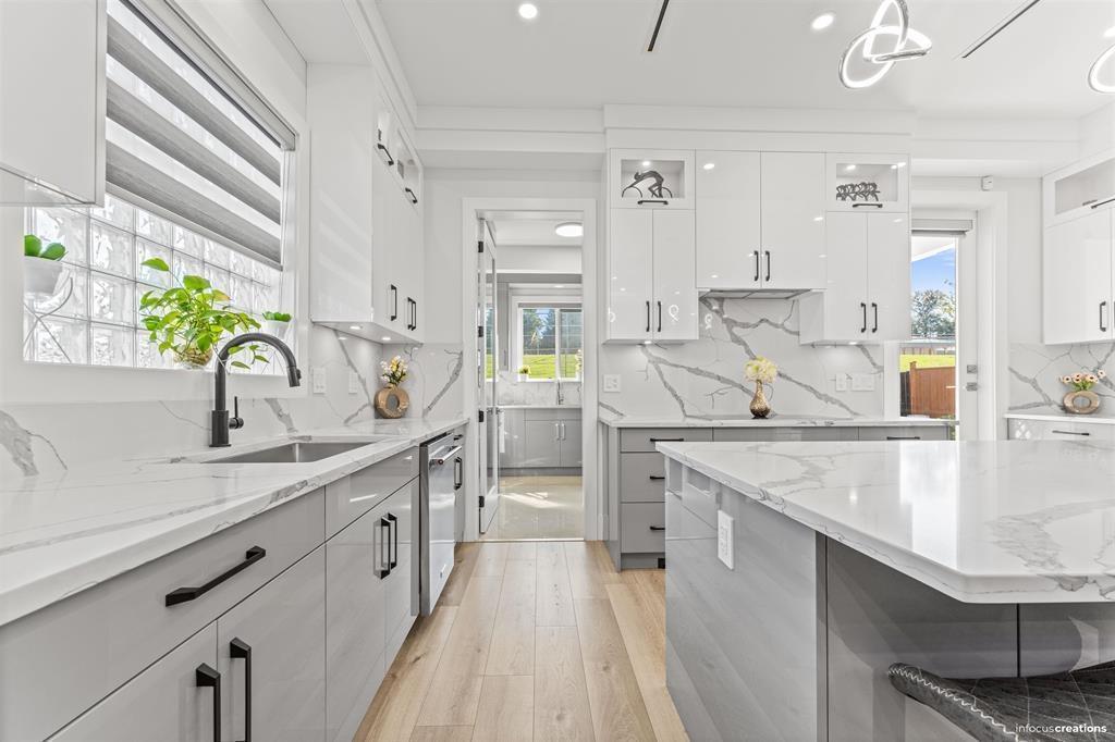 13836 80 AVENUE, Surrey