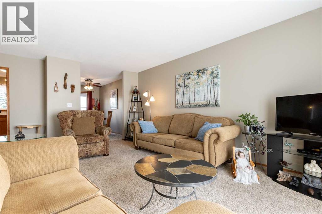 5204 42 Street, Innisfail