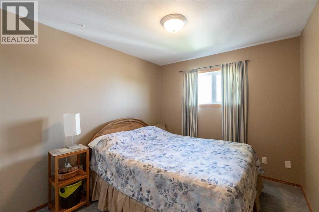 5204 42 Street, Innisfail