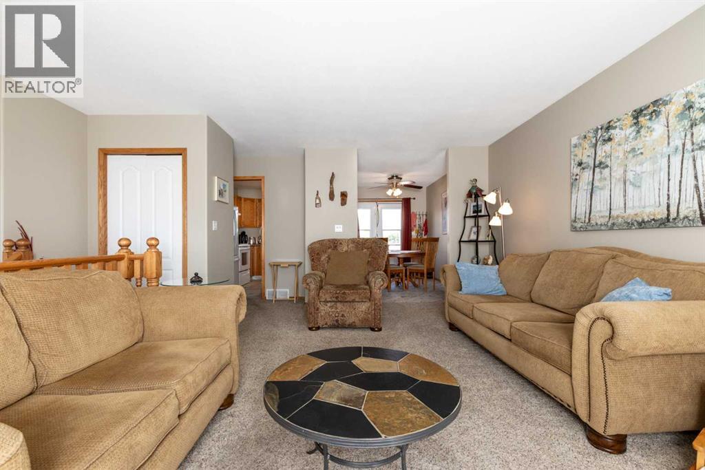 5204 42 Street, Innisfail