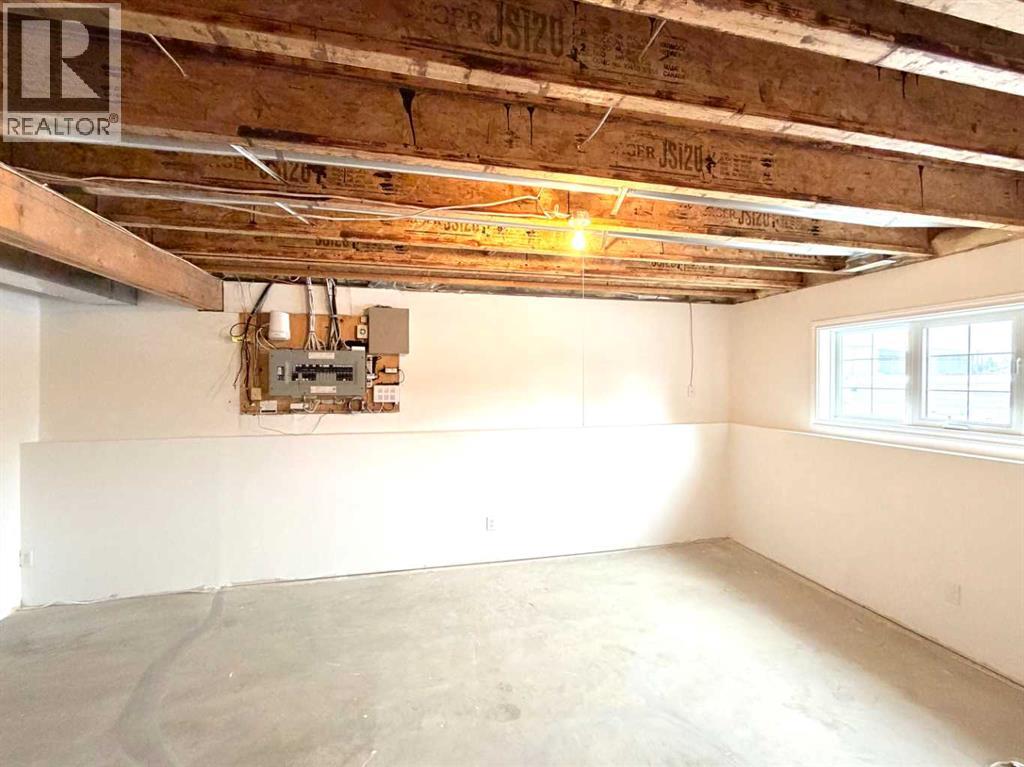 5204 42 Street, Innisfail