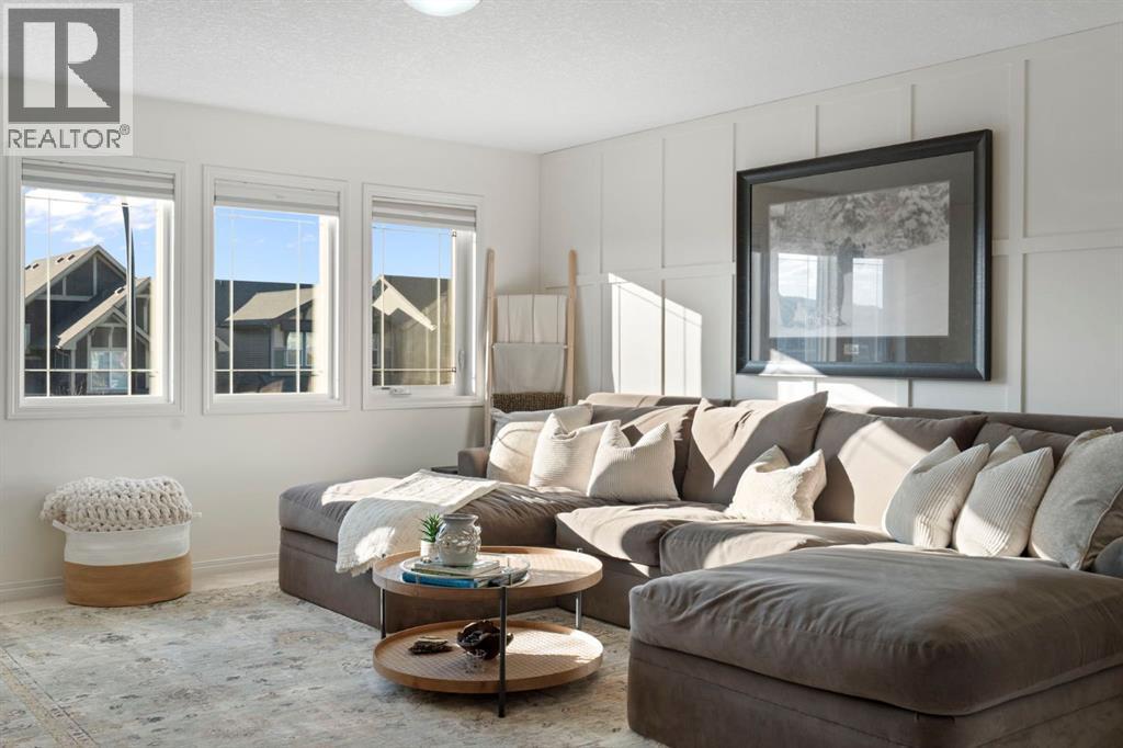 92 Thoroughbred Boulevard, Cochrane