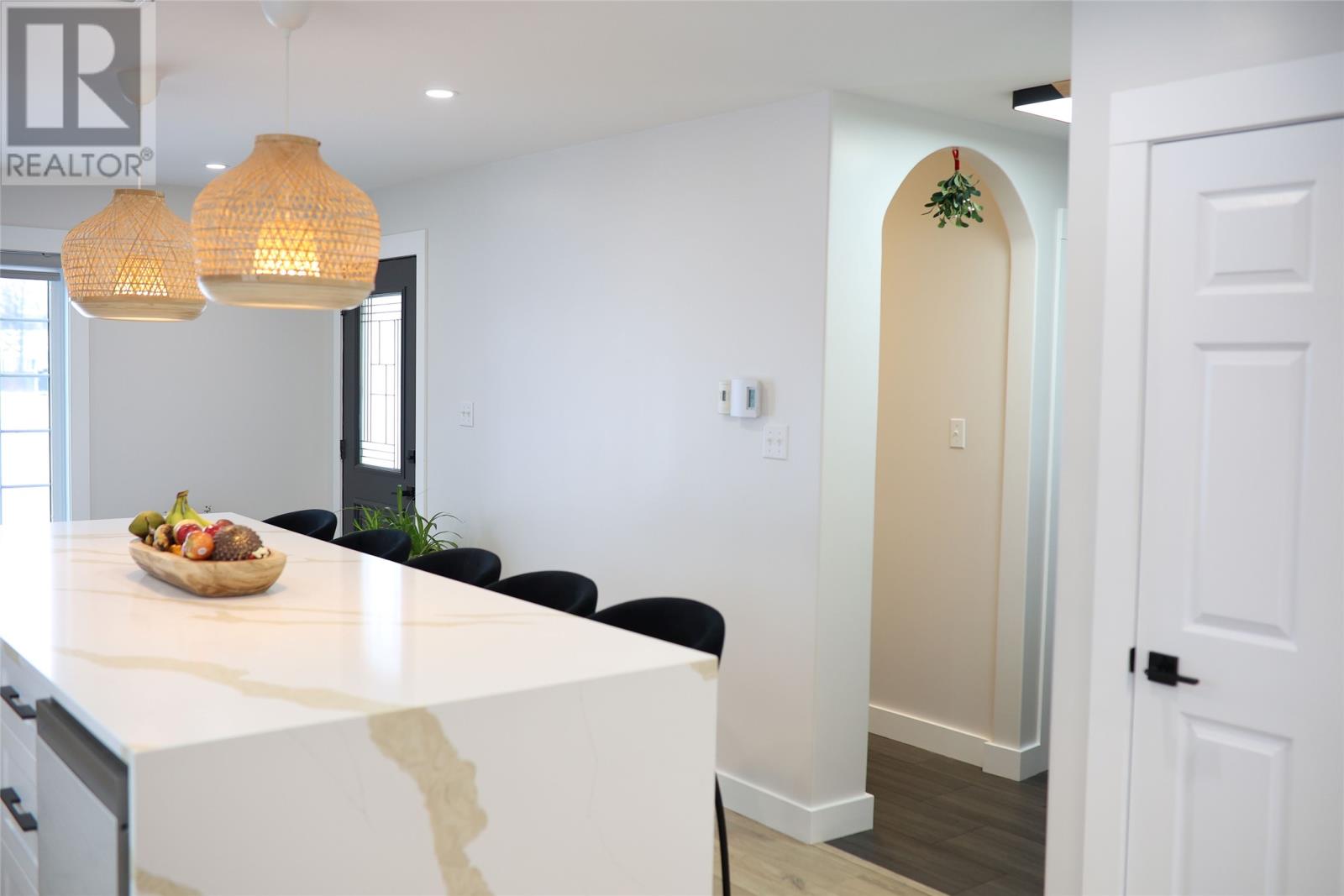 41 Lake Crescent - 11