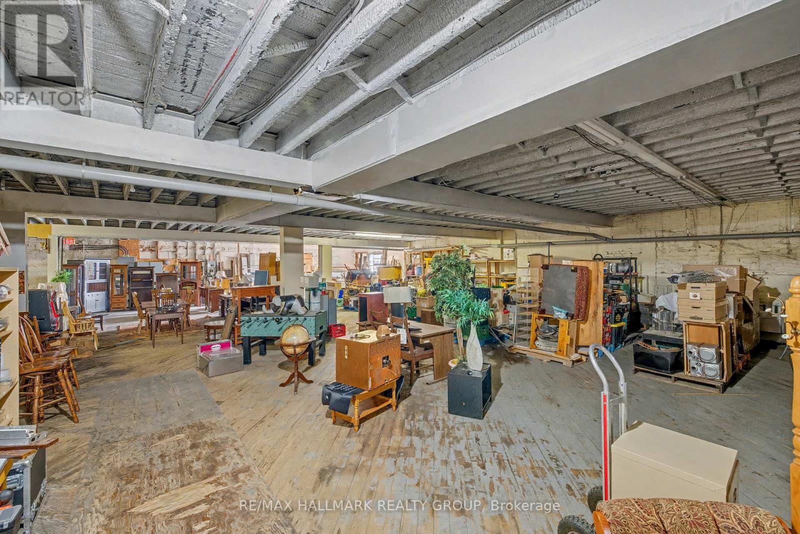 26 KING STREET E — photo 25