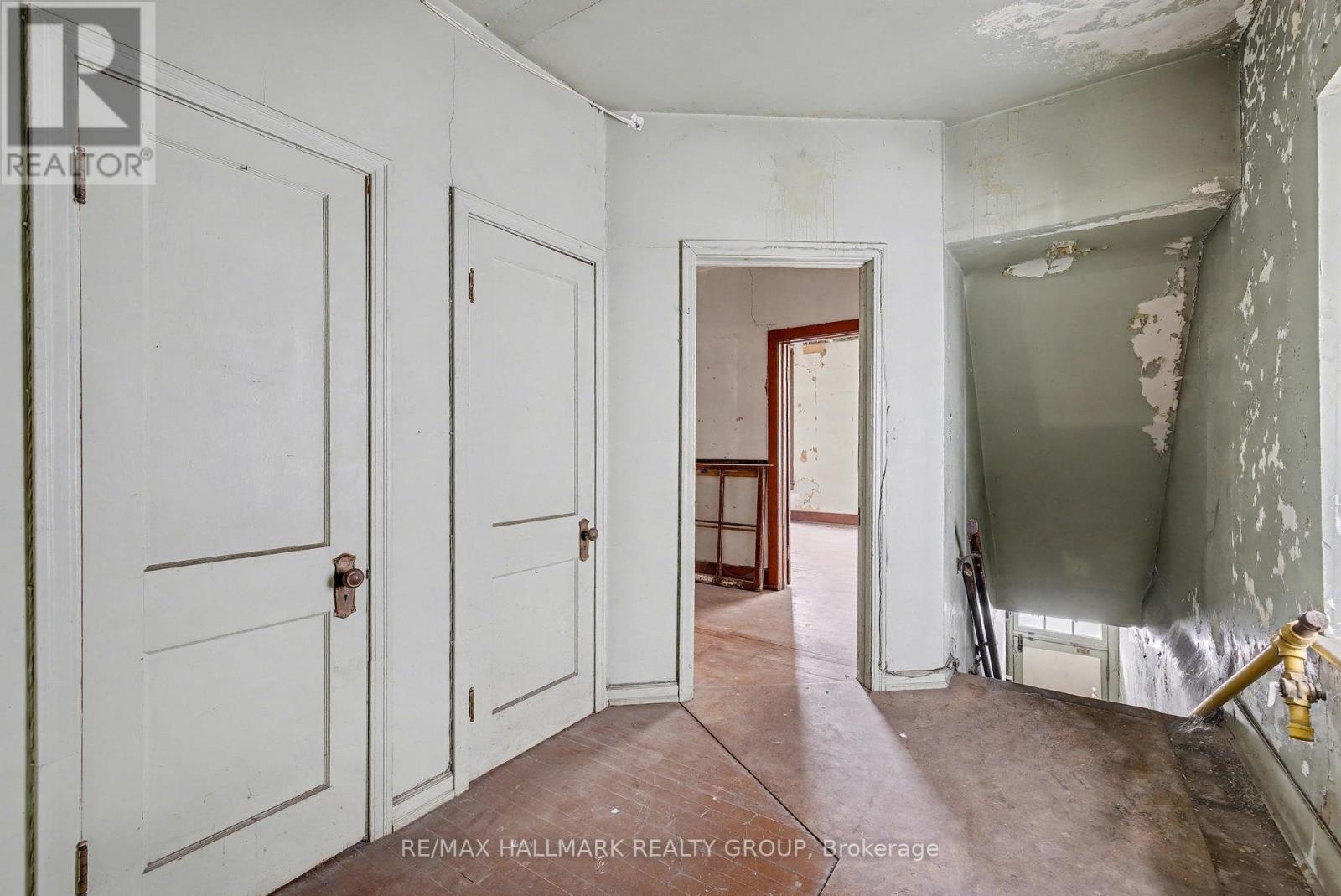 26 KING STREET E — photo 26