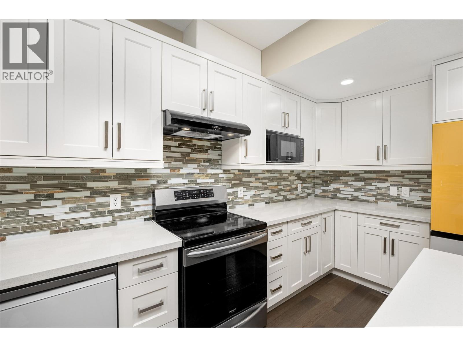  6018 Fulks Road, Peachland