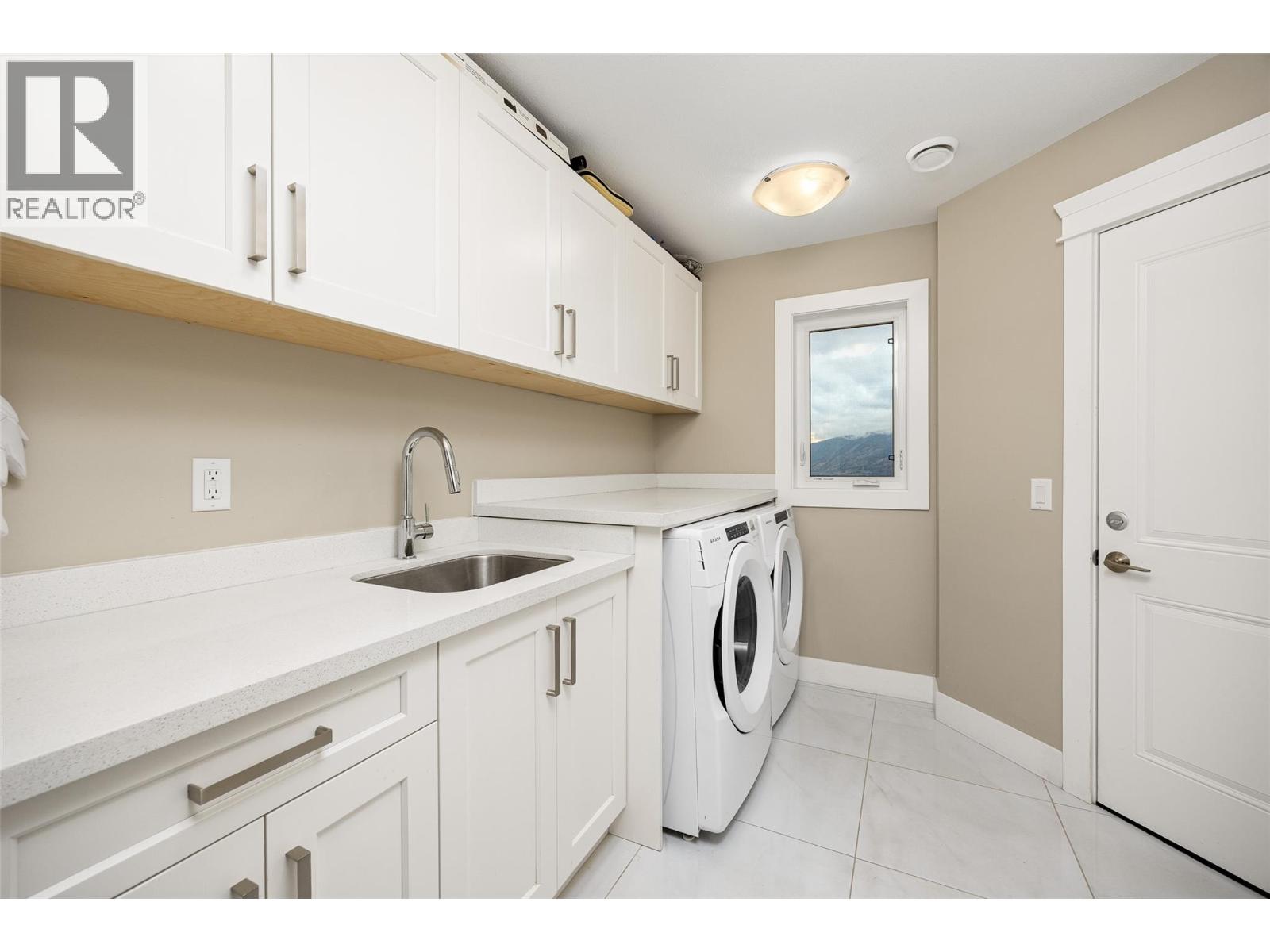  6018 Fulks Road, Peachland