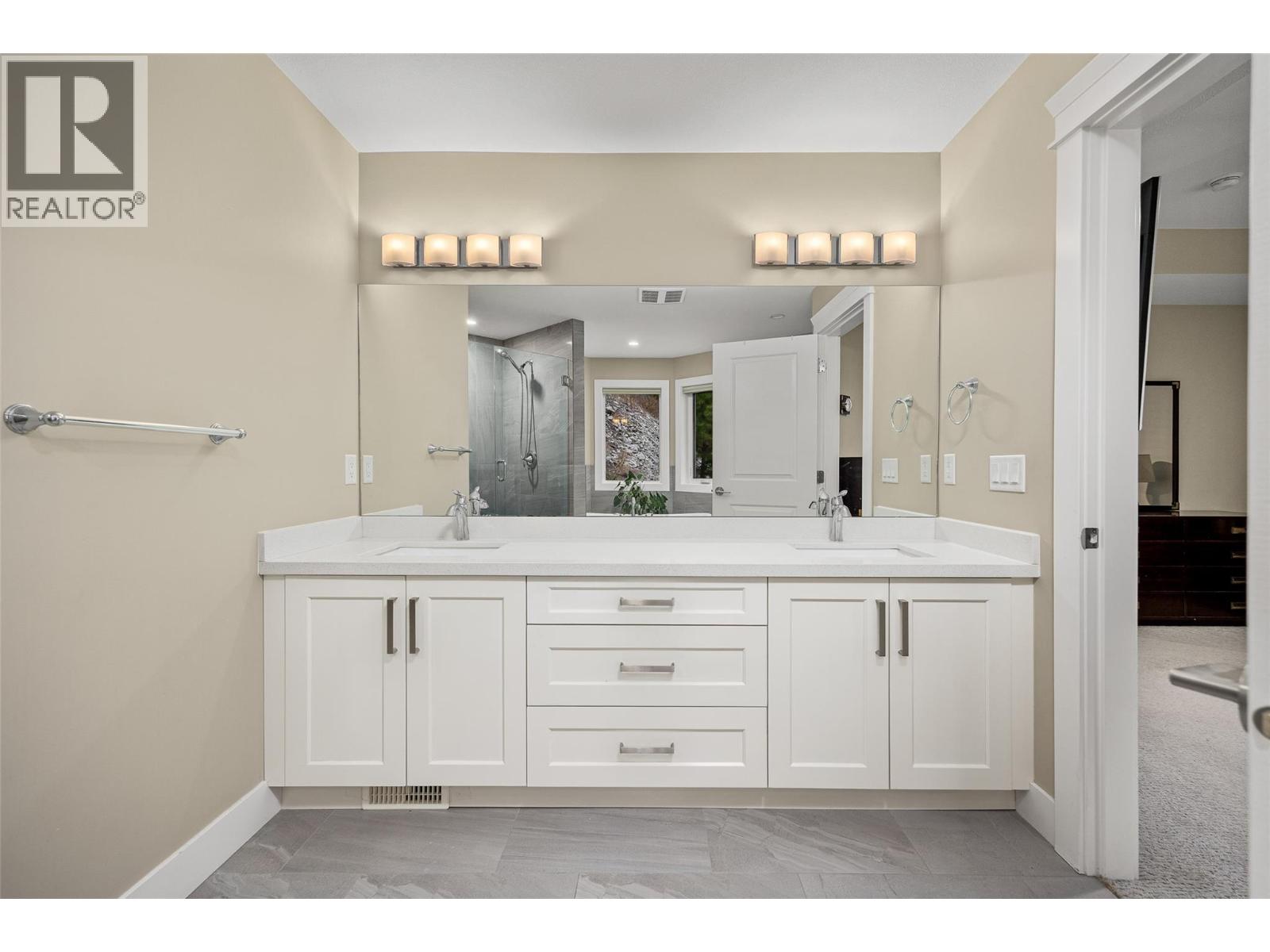  6018 Fulks Road, Peachland