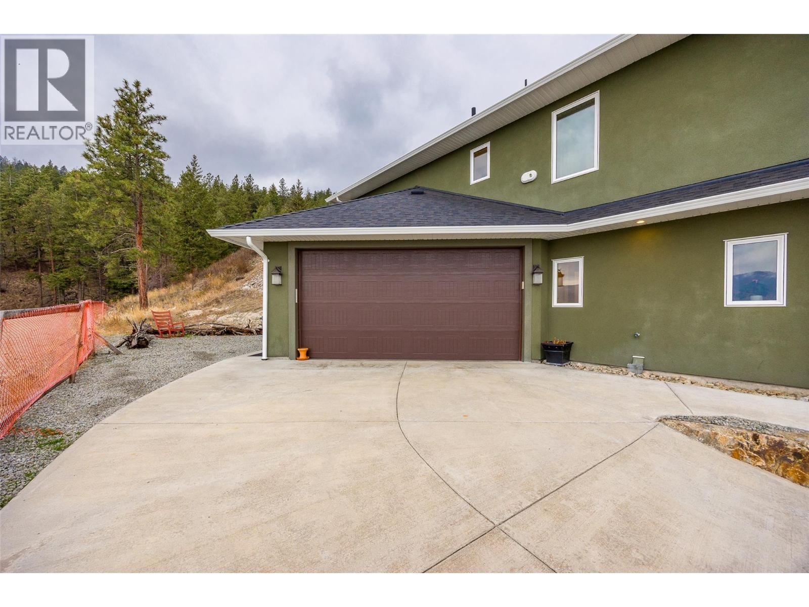  6018 Fulks Road, Peachland