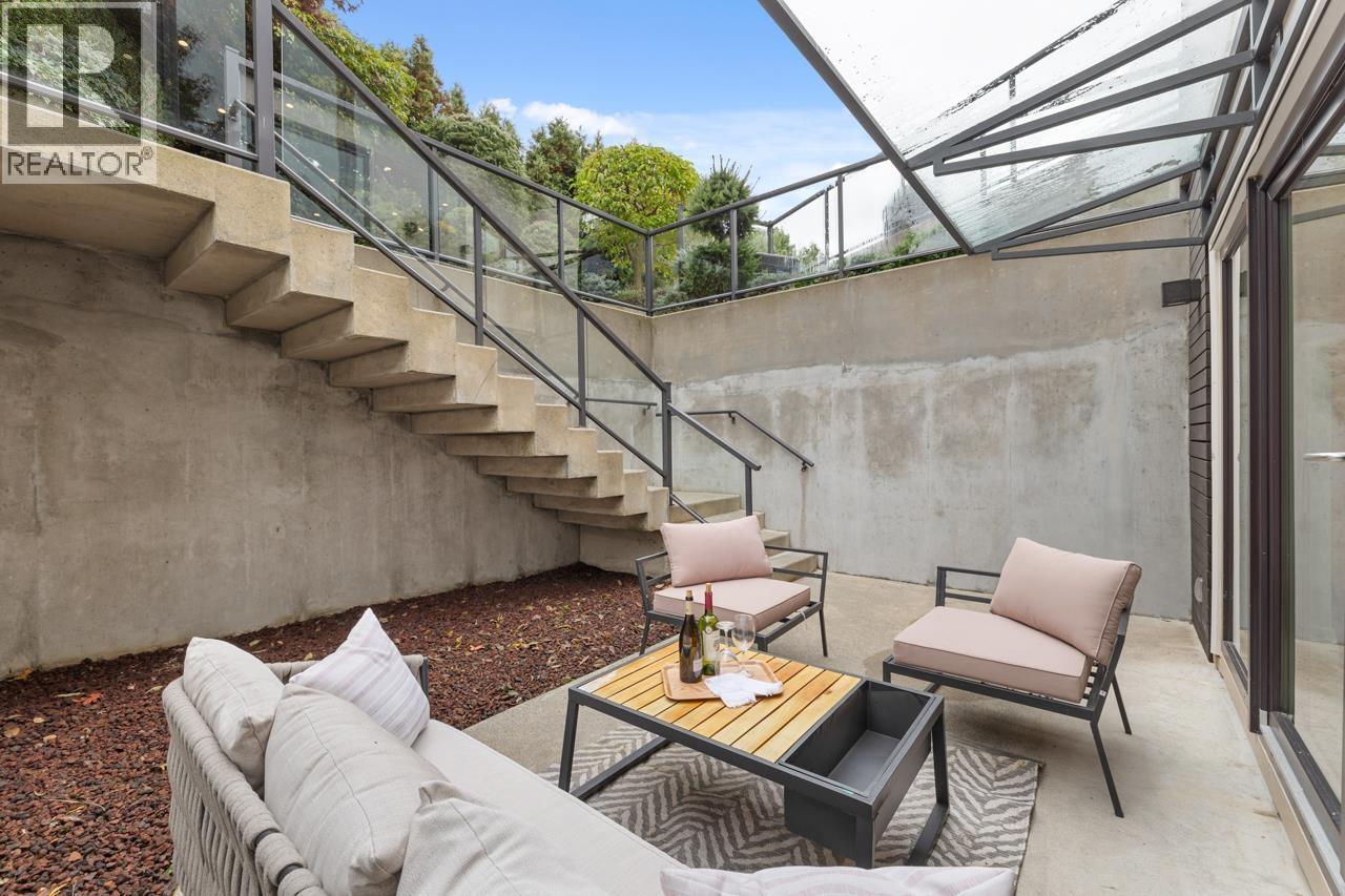 4291 W 29TH AVENUE, Vancouver