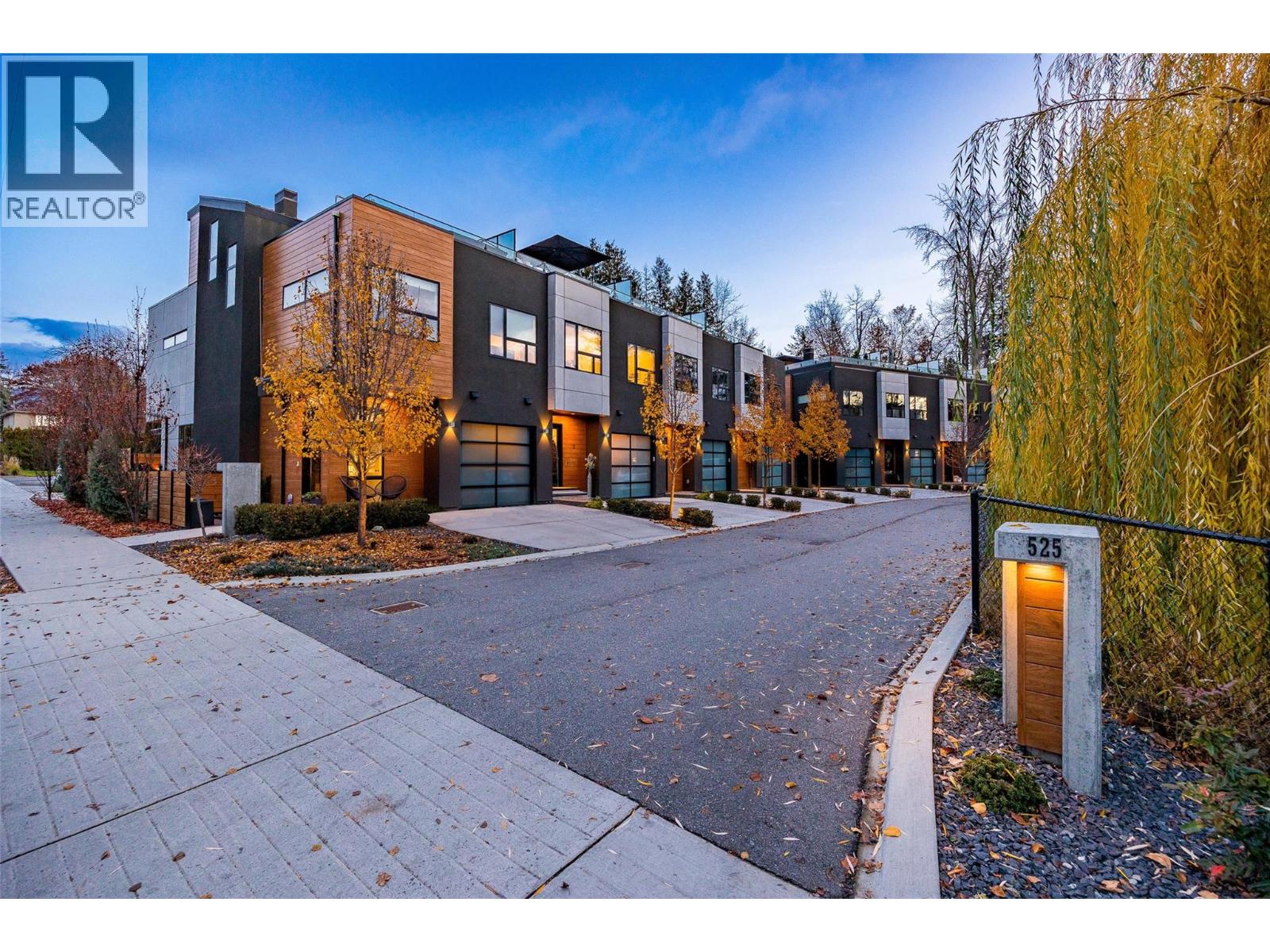 2 525 McClure Road, Kelowna