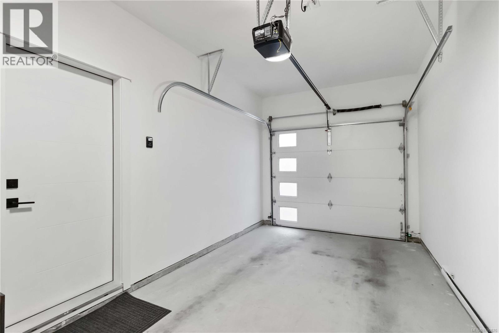  1943 West Park Lane, View Royal