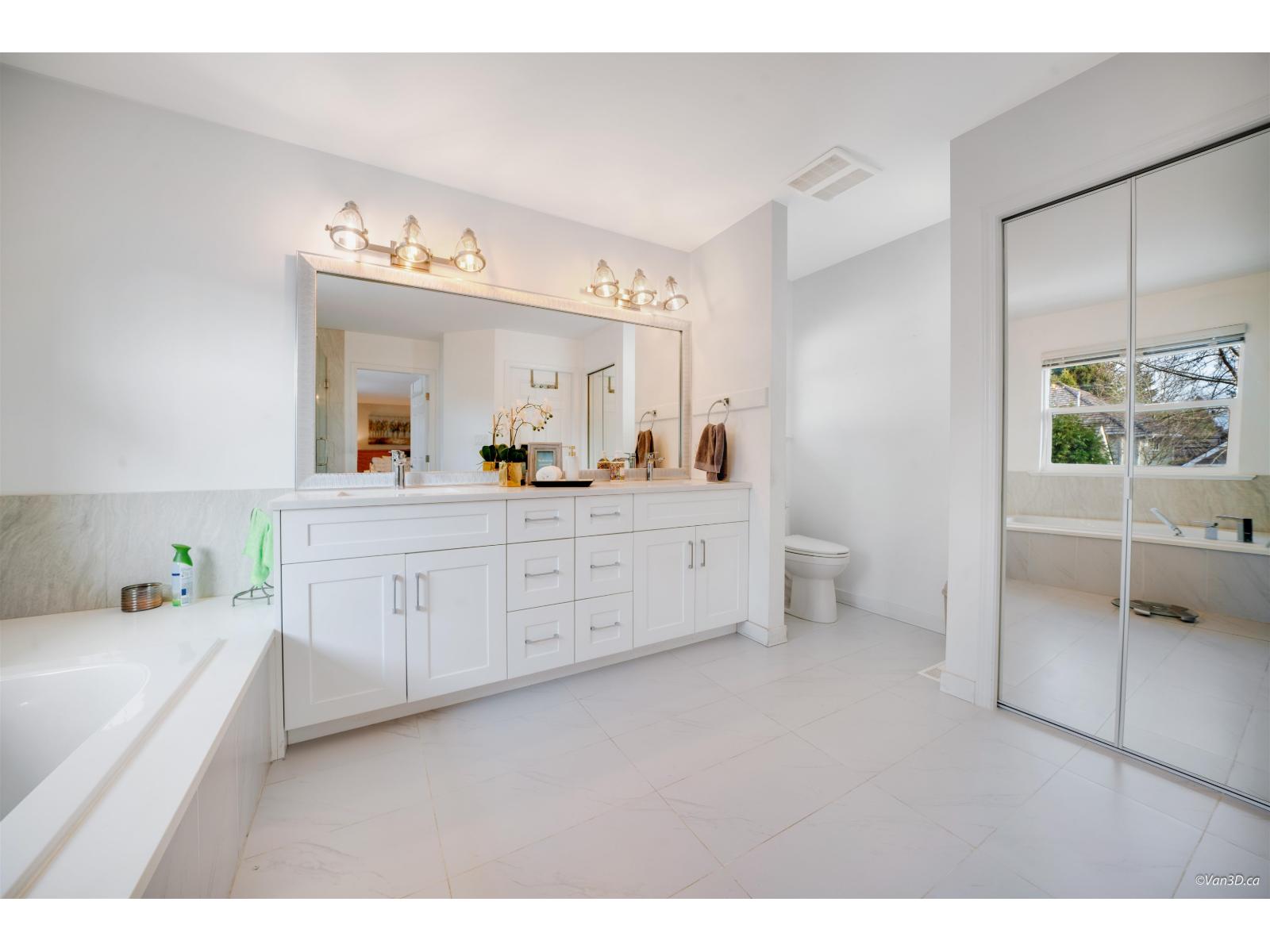 1911 140A STREET, Surrey