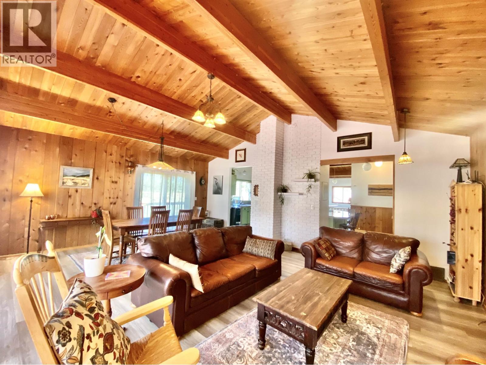 1485 CRANBERRY LAKE ROAD, Valemount