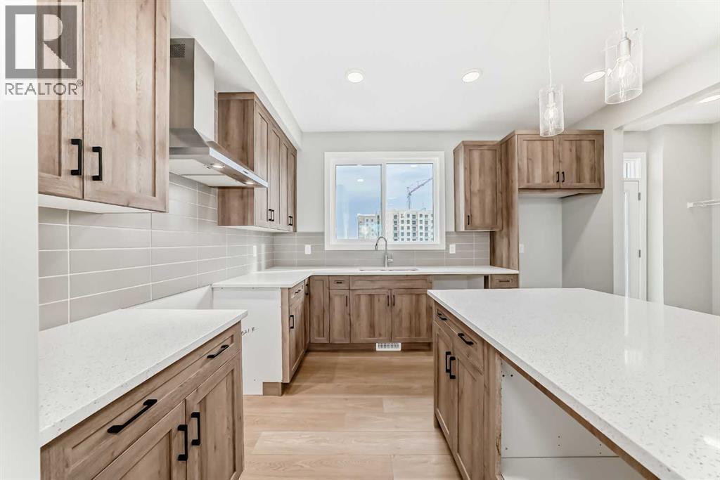 Single Family House for Sale in  Bartlett Crescent SE Rangeview Calgary 