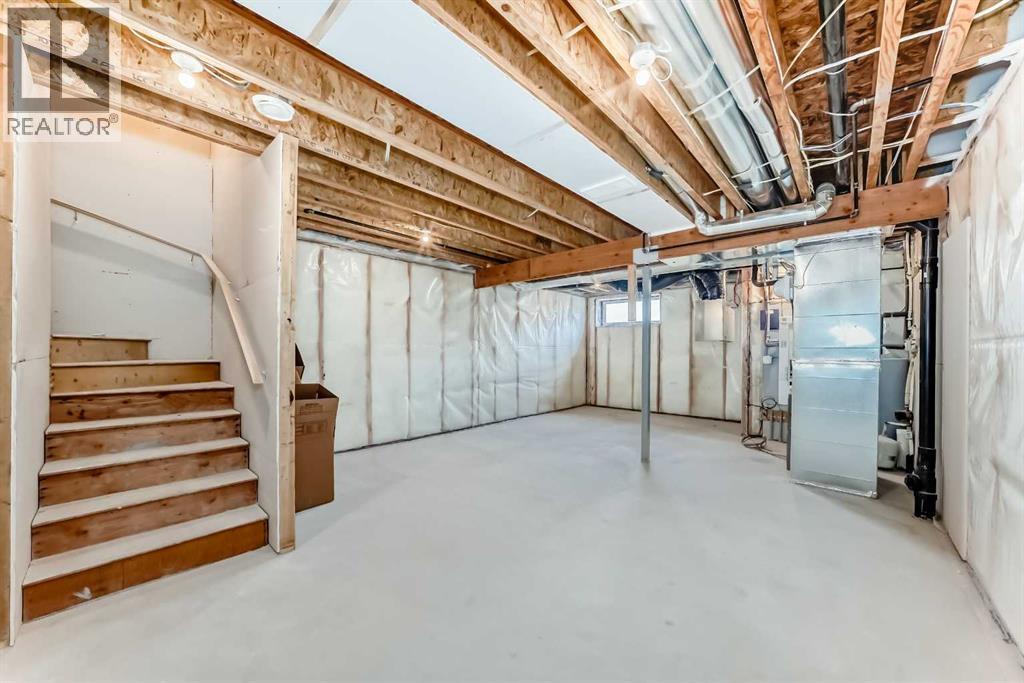 Single Family House for Sale in  Starling Place NW Moraine Calgary 