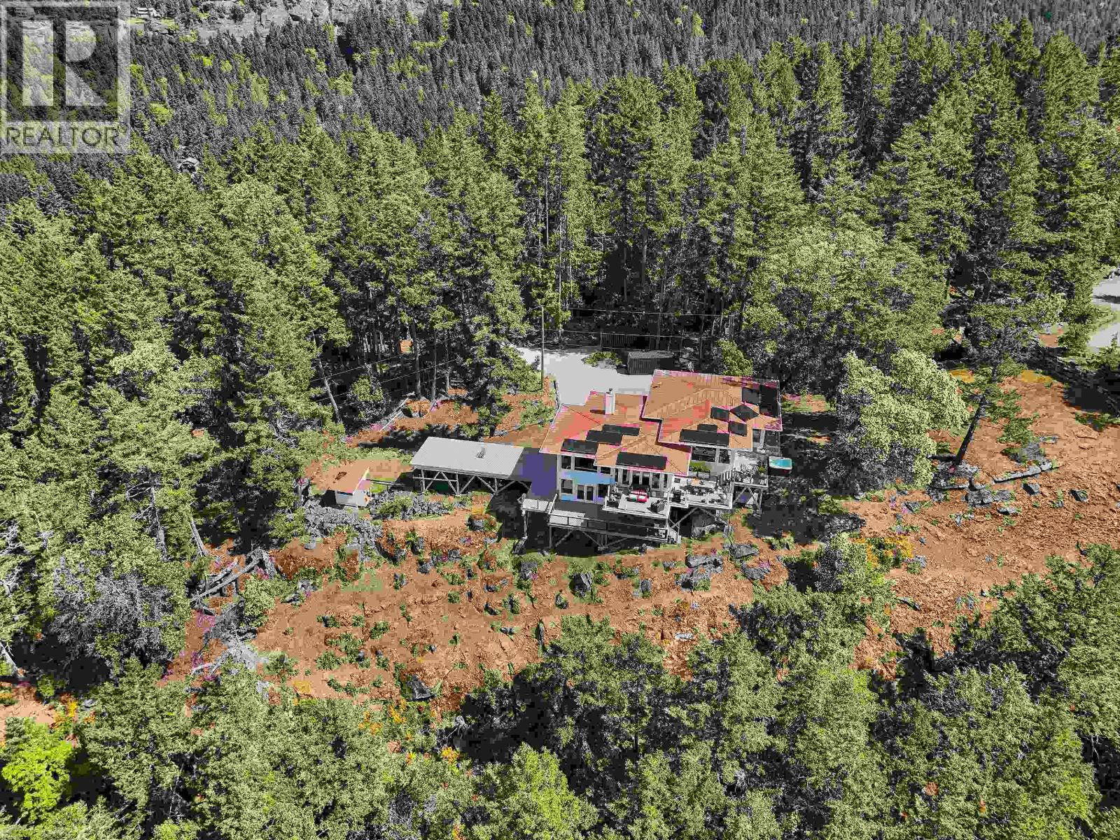 356 EAST WEST ROAD, Mayne Island