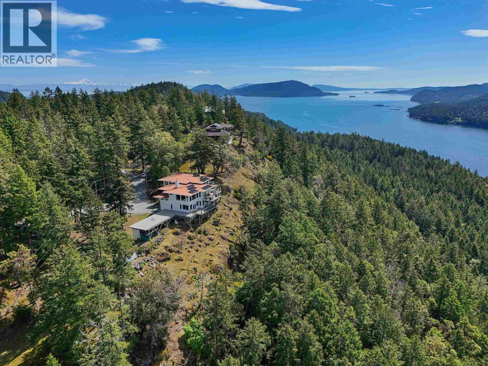 356 EAST WEST ROAD, Mayne Island