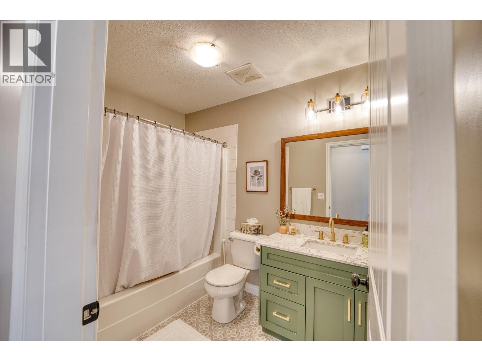 8724 113 AVENUE, Fort St. John