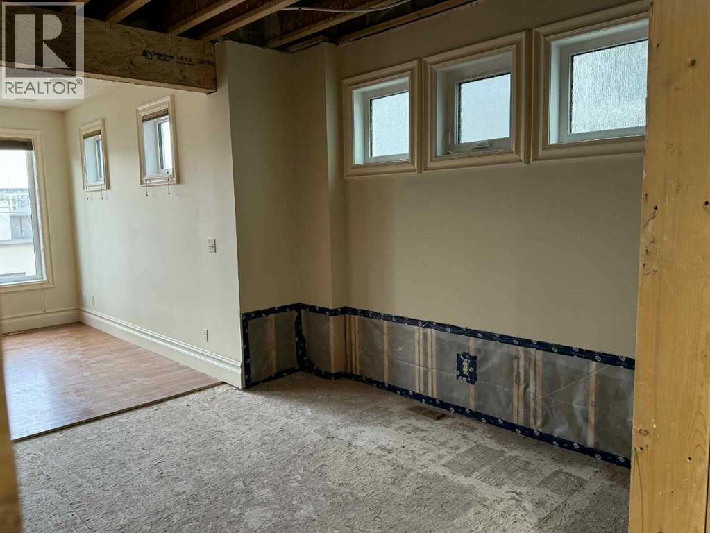 Single Family House for Sale in   Avenue SW Altadore Calgary 