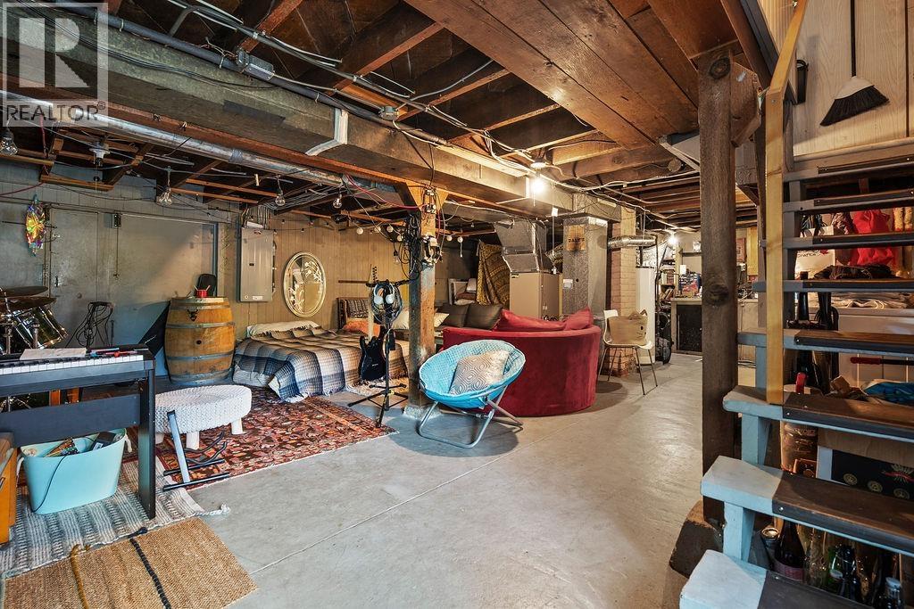 498 E 5TH AVENUE, Vancouver