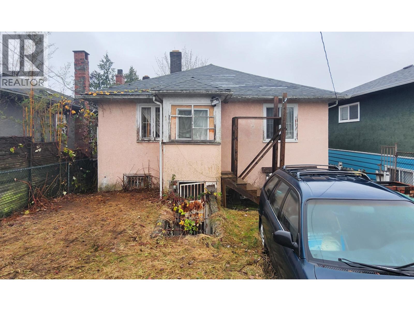 5302 INVERNESS STREET, Vancouver