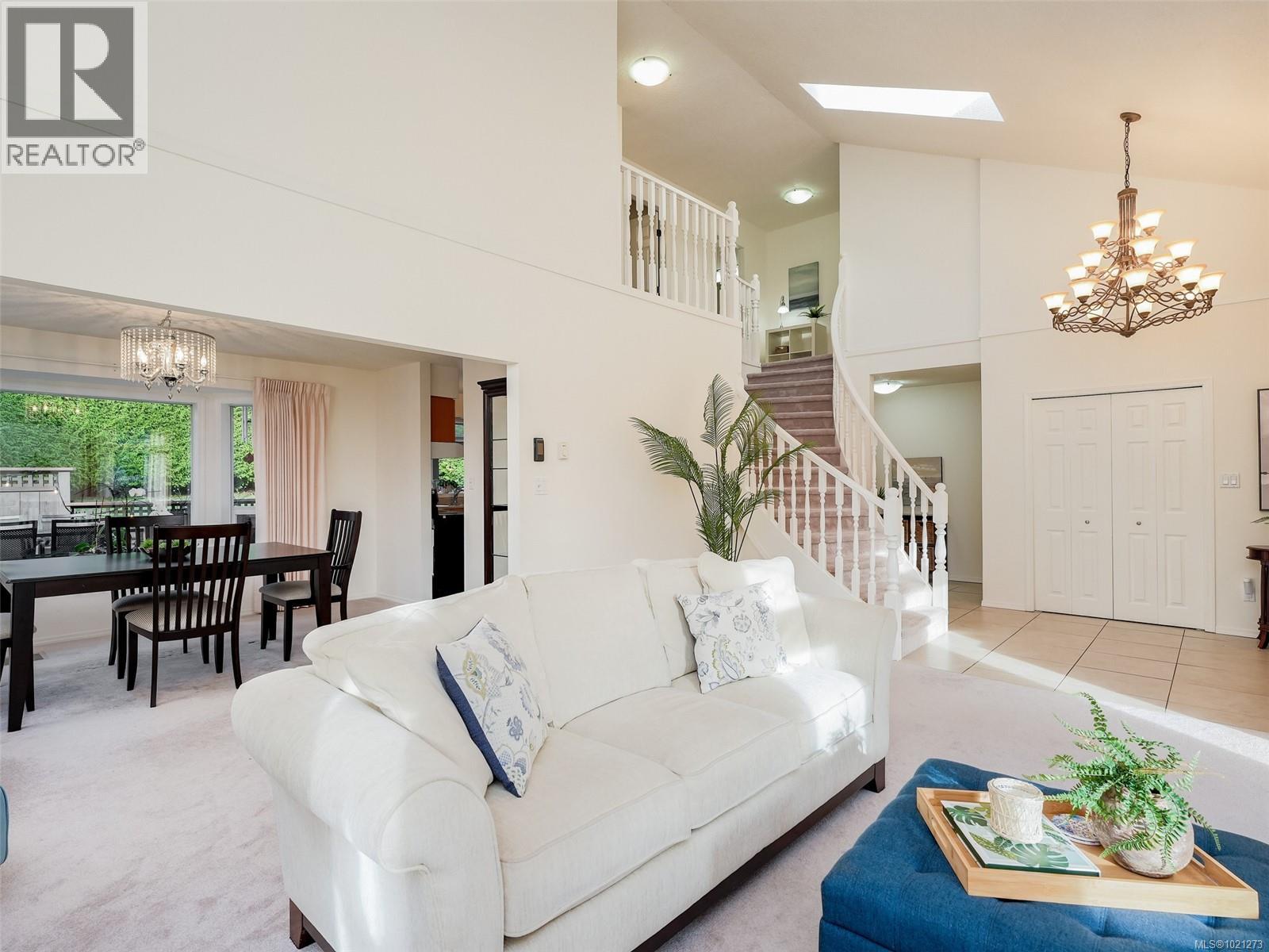  4179 Tuxedo Drive, Saanich