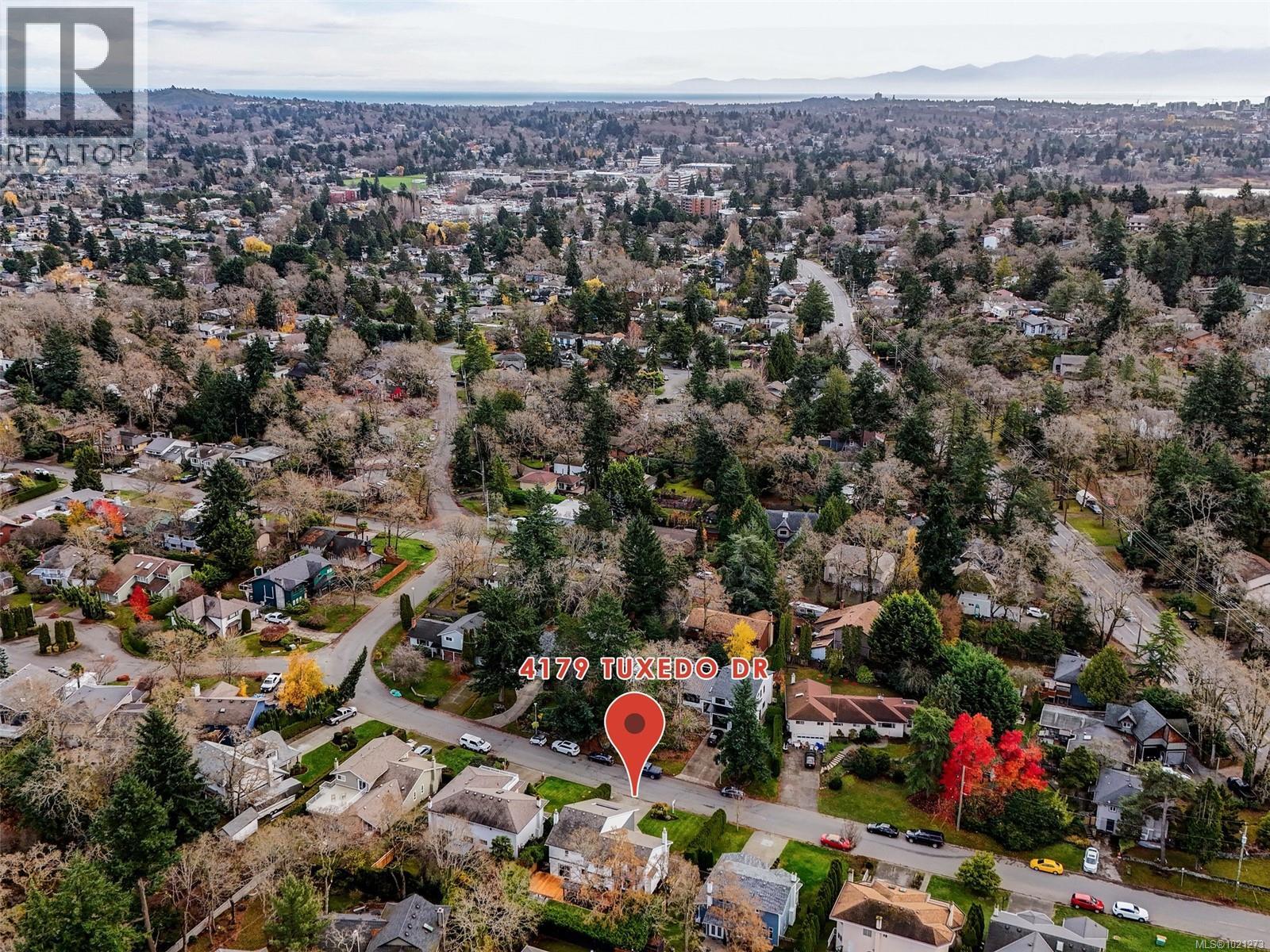  4179 Tuxedo Drive, Saanich