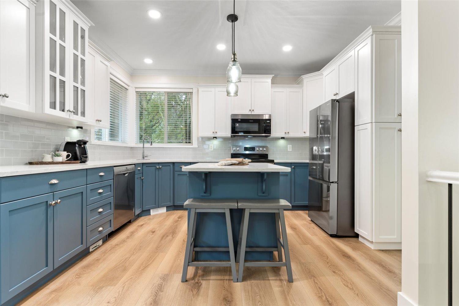 43057 VEDDER MOUNTAIN ROAD, Yarrow, Yarrow