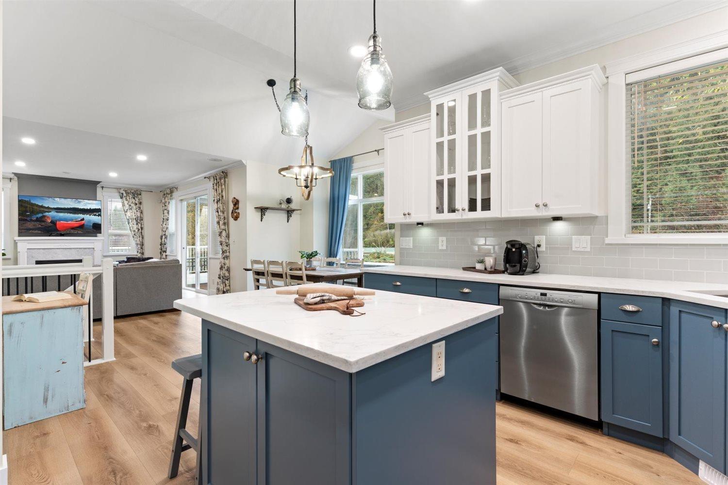 43057 VEDDER MOUNTAIN ROAD, Yarrow, Yarrow