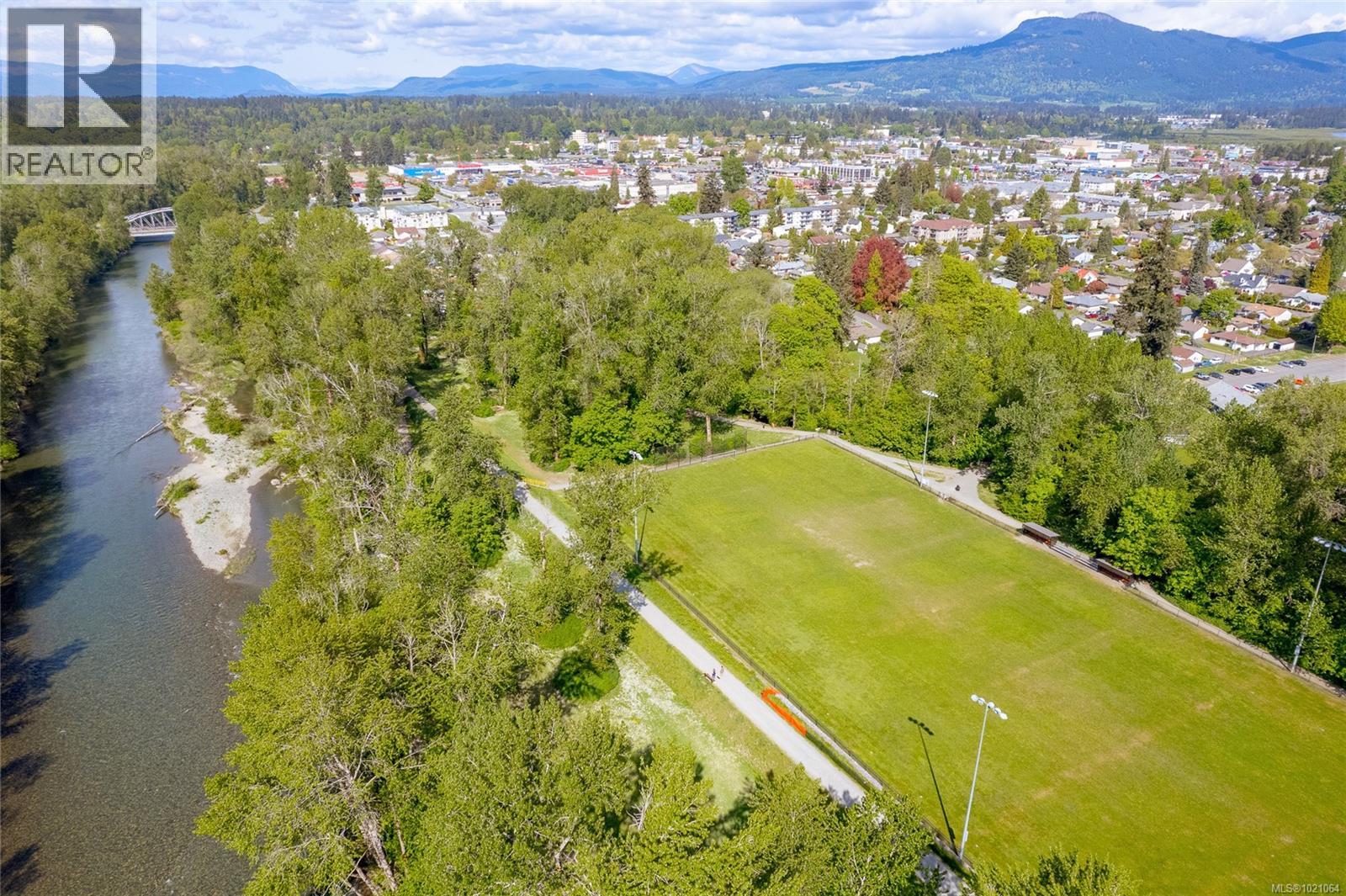 749 Marchmont Rd, Duncan