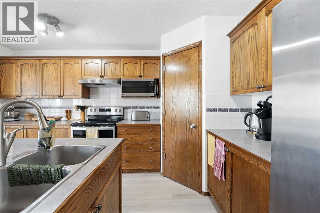 Single Family House for Sale in  Citadel Crest Green NW Citadel Calgary 