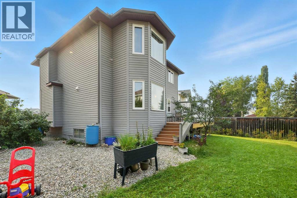 Single Family House for Sale in  Citadel Crest Green NW Citadel Calgary 