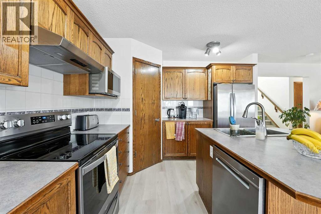 Single Family House for Sale in  Citadel Crest Green NW Citadel Calgary 