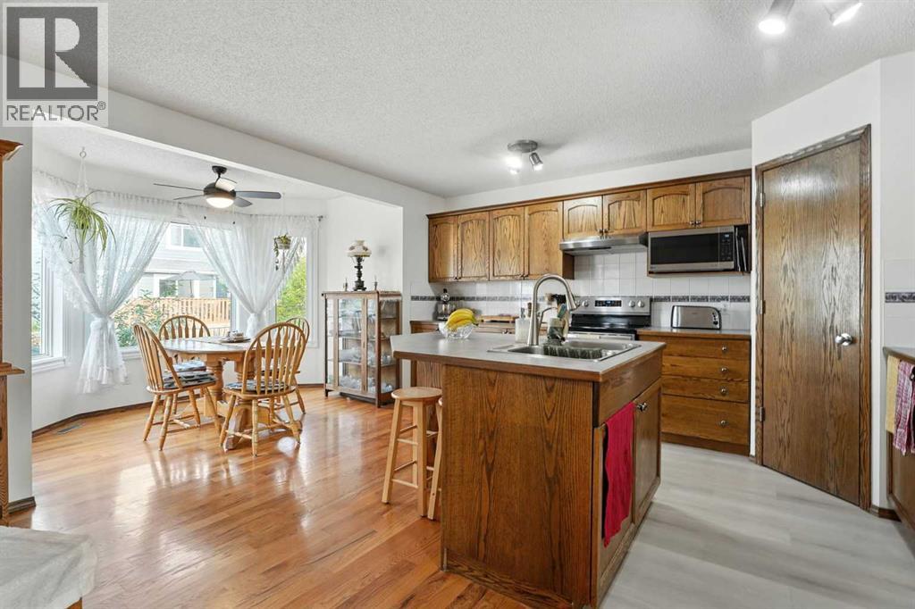 Single Family House for Sale in  Citadel Crest Green NW Citadel Calgary 