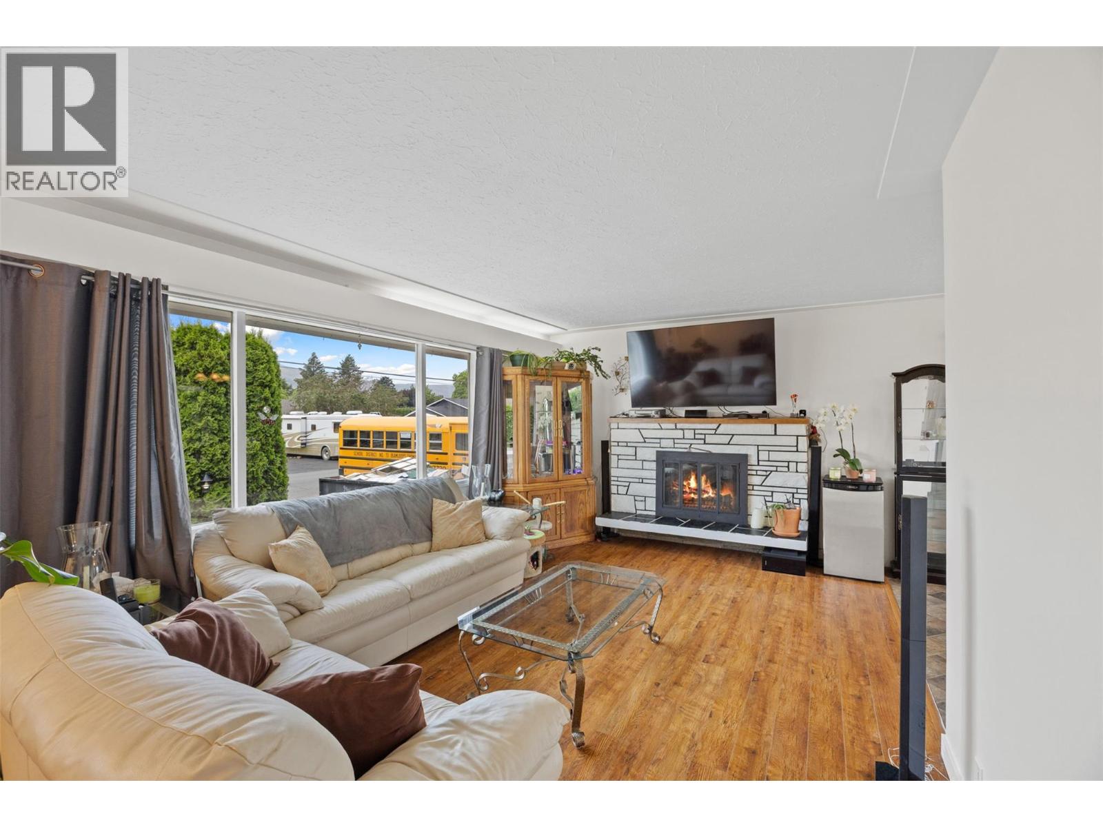 2150 Ponderosa Avenue, Kamloops